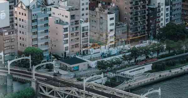 湖人vs灰熊预测游戏视频
